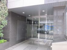 オフィスビル出入口