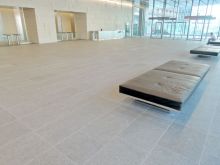 エントランスホール