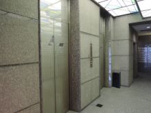 エレベーター(2基)