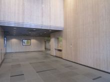 エントランスホール