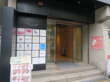 オフィスビル出入口