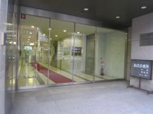 オフィスビル出入口