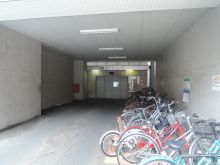 駐車場・駐輪場