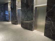 エレベーター（4基）