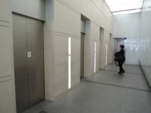 エレベーターホール