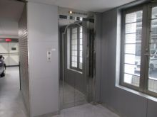 伏見スクエアのビルの雰囲気.3