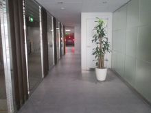 伏見スクエアのビルの雰囲気.2