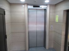 北浜山富ビルのビルの雰囲気.2