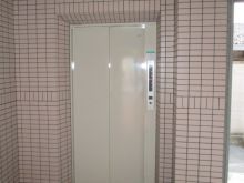 名駅長谷川ビルのビルの雰囲気.3