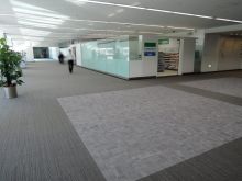 エントランスホール