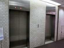 エレベーター2基