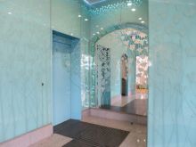 エレベーター(1基)