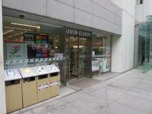1階のセブンイレブン赤坂Kタワー店