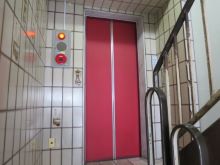 エレベーター(1基)