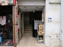 オフィスビル出入口