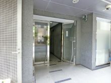 新橋IKビルのビルの雰囲気.3
