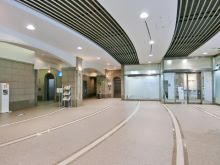 エントランスホール