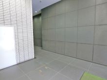 エントランスホール