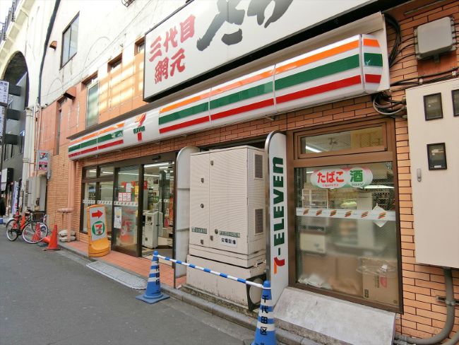 徒歩2分のセブンイレブン秋葉原昭和通り店