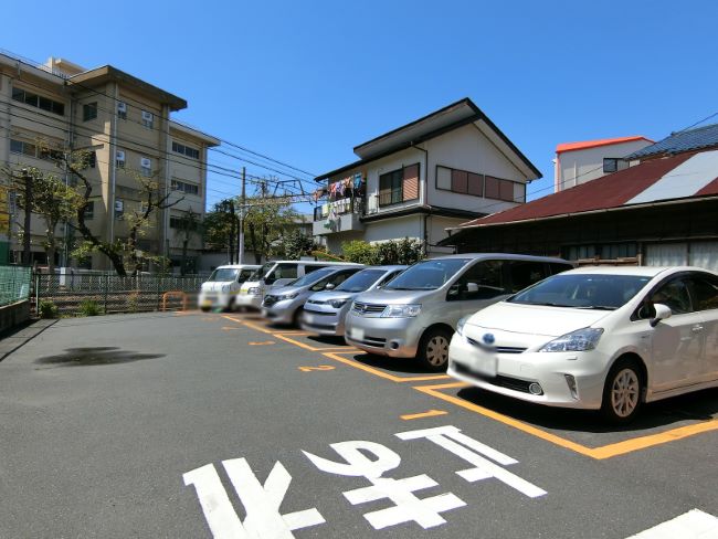 近くのコインパーキング