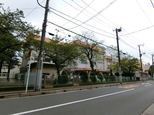 近くの千葉市立 新宿小学校