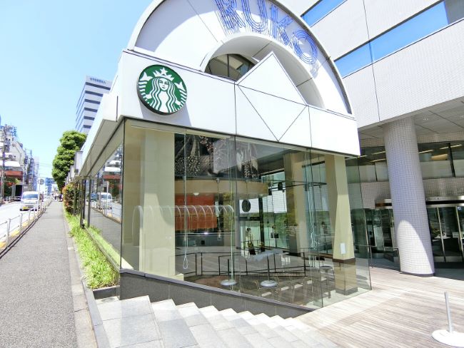 徒歩3分のスターバックスコーヒー飯田橋軽子坂店