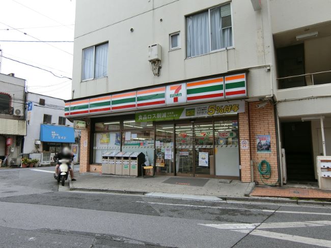 徒歩3分のセブンイレブン 千葉栄町店