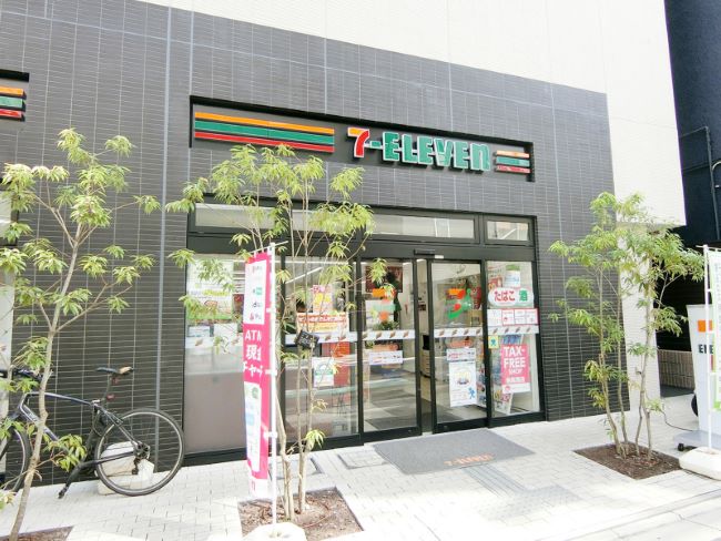 徒歩2分のセブン-イレブン 赤坂氷川坂下店