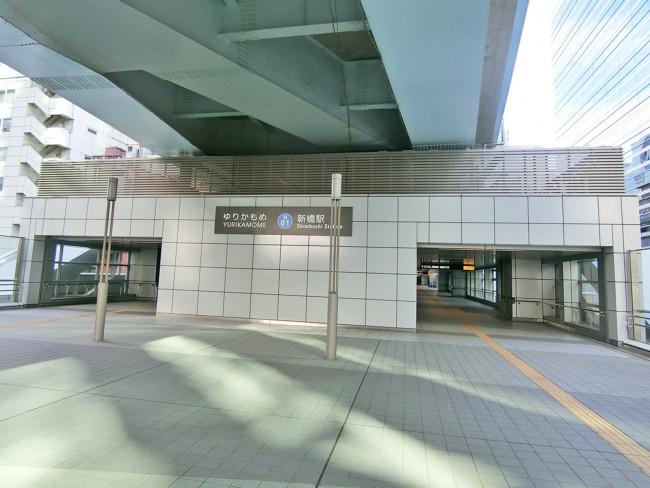最寄りの「汐留駅」
