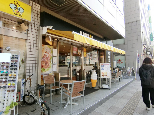 隣のドトールコーヒーショップ 五反田桜田通り店