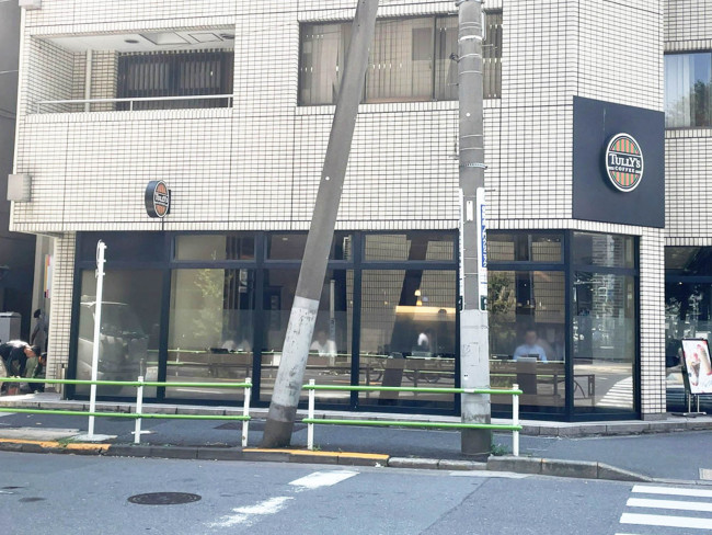 徒歩2分のタリーズコーヒー 虎ノ門桜田通り店