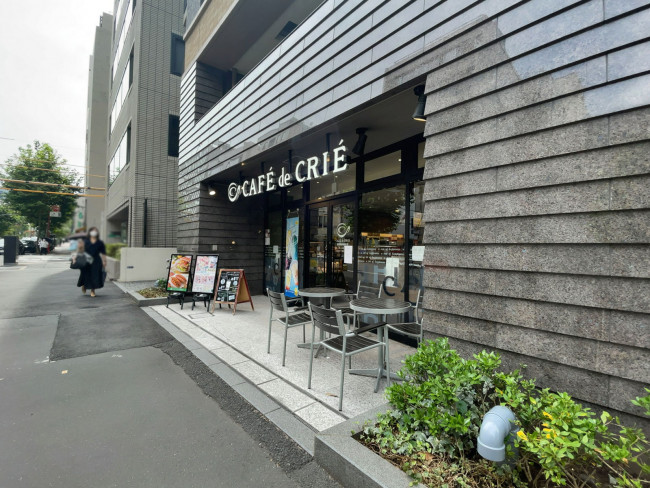 至近のカフェ・ド・クリエ築地聖路加通り店