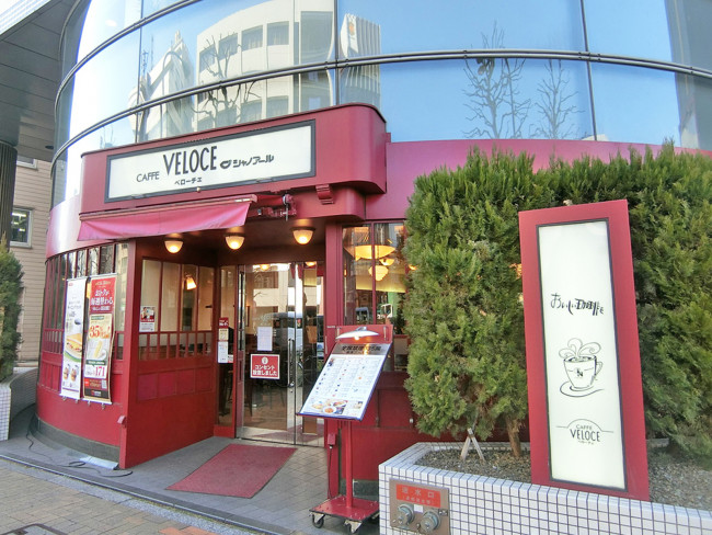 近くのカフェ･ベローチェ 新川店