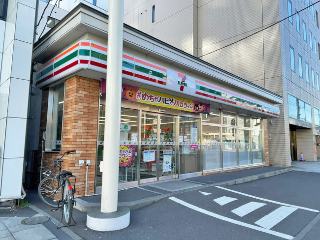 至近のセブン-イレブン 札幌南1条西11丁目店