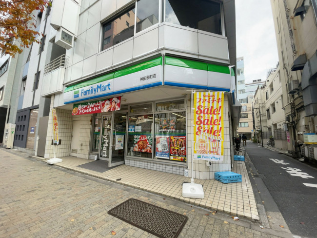 付近のファミリーマート 神田多町店