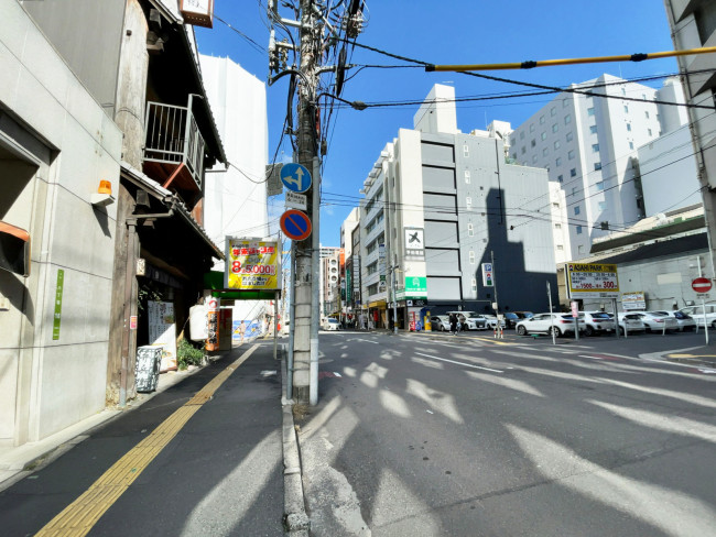 広島第一ビル前面の通り