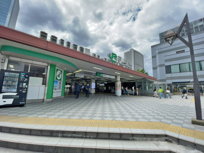 徒歩圏内の「田町駅」