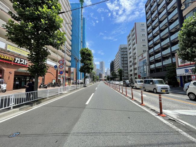 付近の新横浜通り