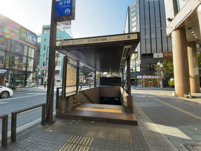 最寄りの「中洲川端駅」