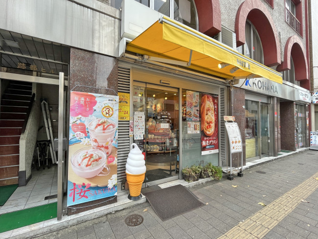 向かいの通りのドトール台東四丁目店