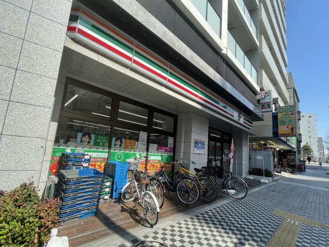 徒歩1分のセブンイレブン蒲田駅前店