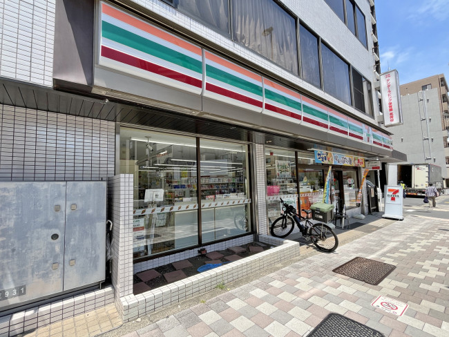 徒歩5分のセブンイレブン文京大塚四丁目店