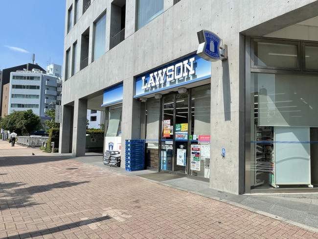 徒歩1分のローソン 中野本町2丁目店