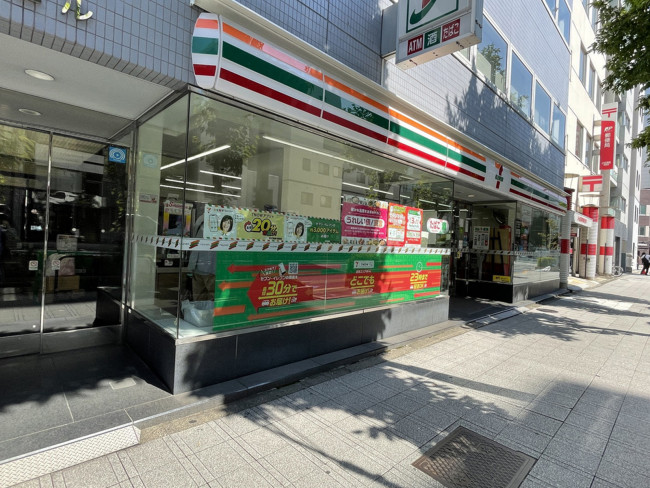 徒歩2分のセブンイレブン日本橋小伝馬町店