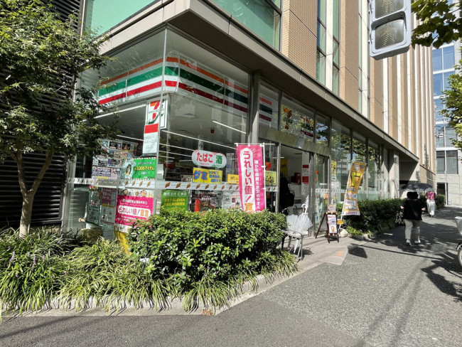 徒歩2分のセブンイレブン 神田万世橋南店