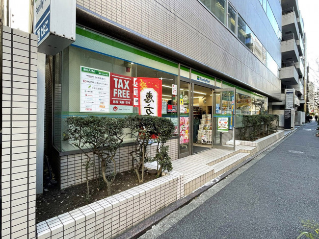 徒歩3分のファミリーマート 一番町