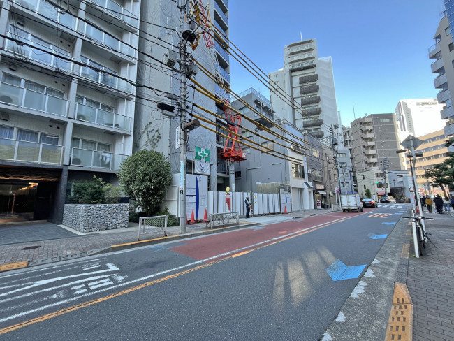リーラヒジリザカ前面の聖坂