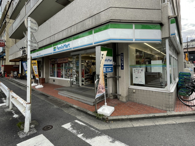 徒歩1分のファミリーマート江東橋2丁目店