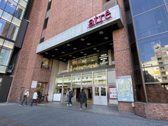 最寄りの「亀戸駅」