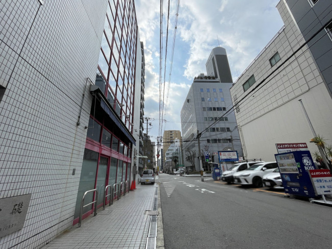 大日南船場ビル前面の通り